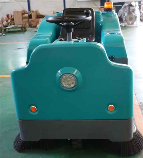 潍坊天洁机械 专业扫地车与灯具销售服务商